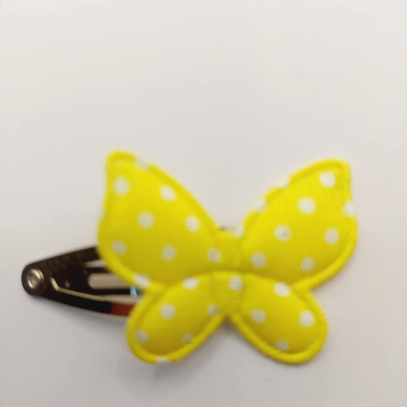 Haarclip van 3 cm met een gele vlinder met bolletjes