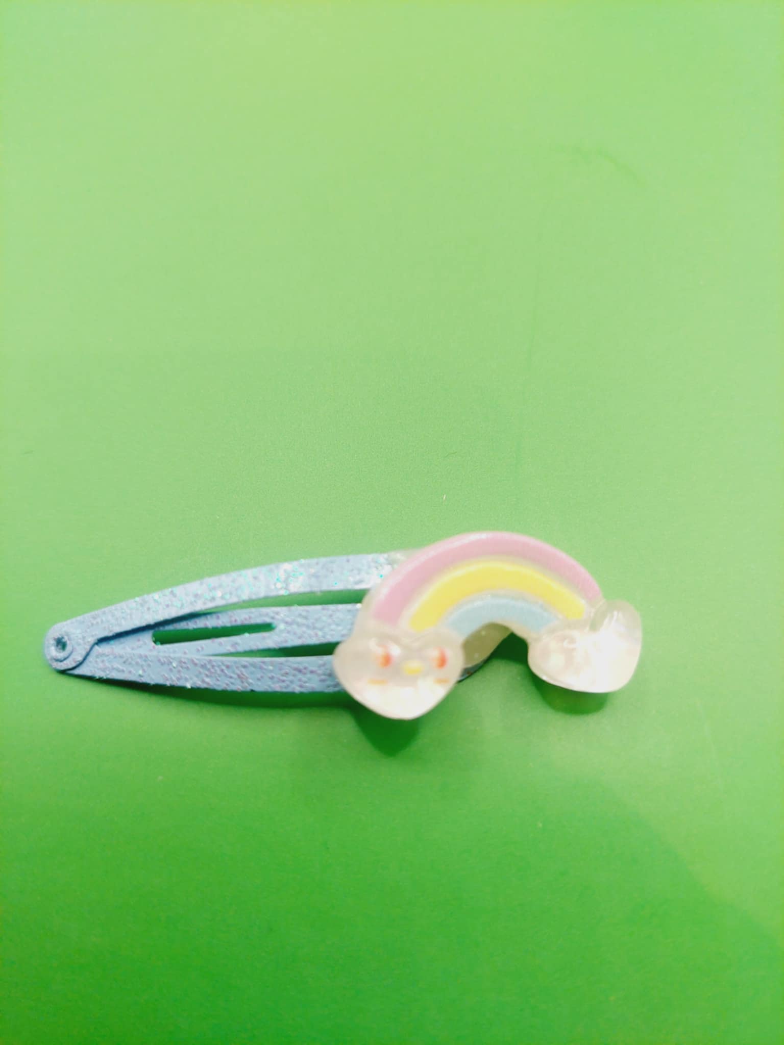 Haarspeld 4 cm met een regenboog