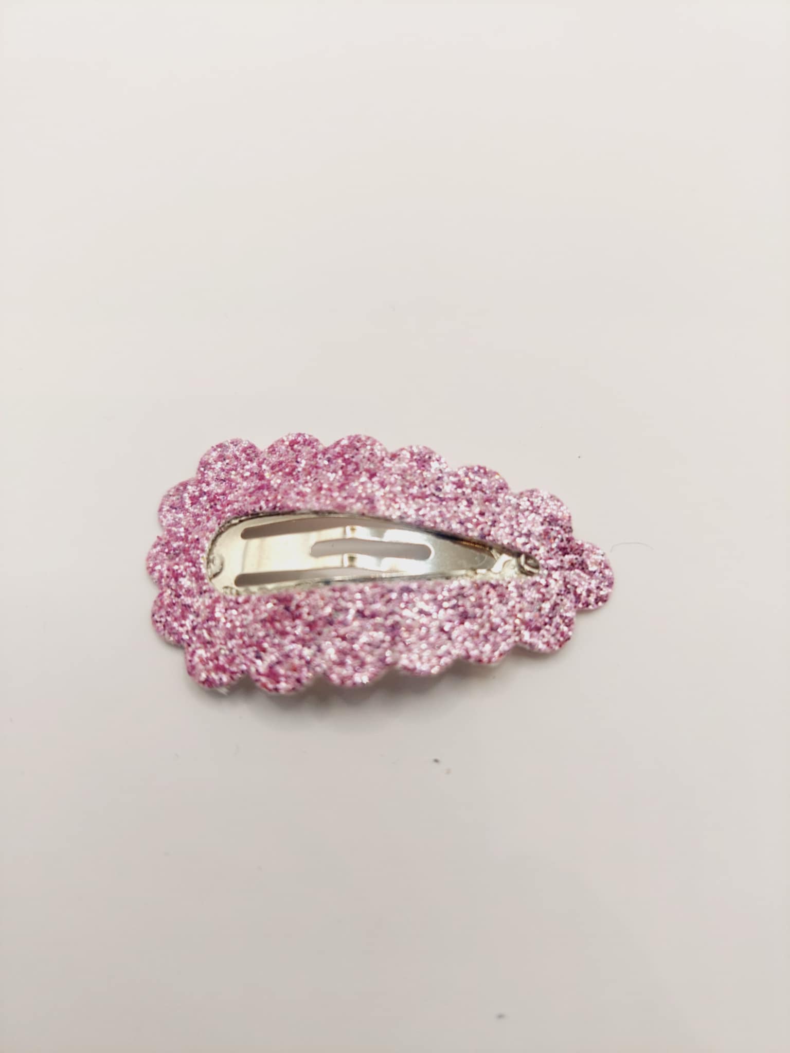 Haarspeld basic 3 cm clip geribbeld licht roze glitter